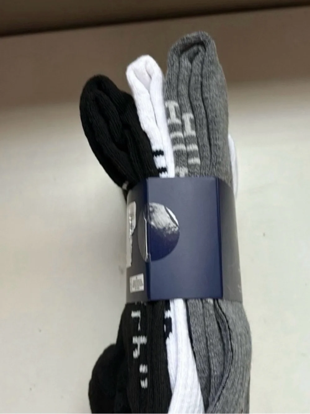 New Tommy Hilfiger Crew Socks Men’s 5 Pair Multicolor Activewear Athletic Casual